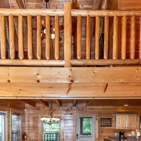 Mountain Creek Lodge Пиджен Фордж Екстериор снимка