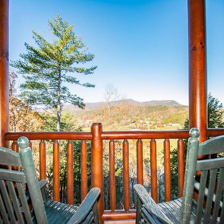 Mountain Creek Lodge Пиджен Фордж Екстериор снимка