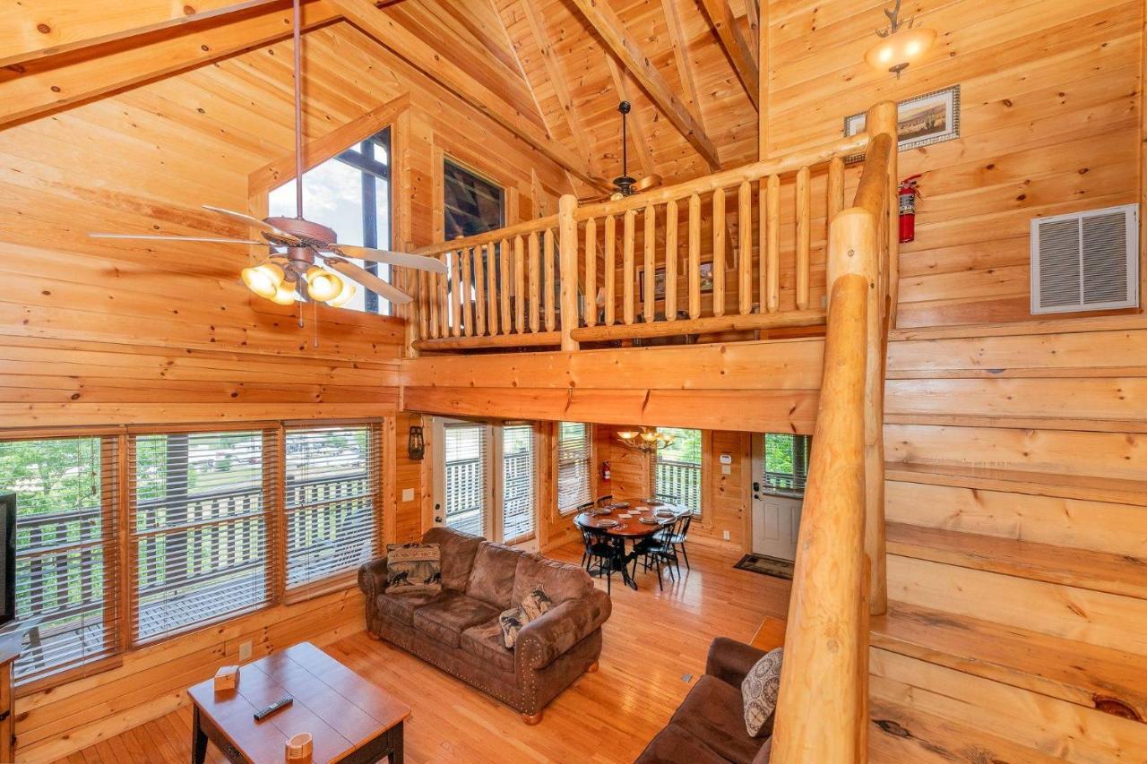 Mountain Creek Lodge Пиджен Фордж Екстериор снимка