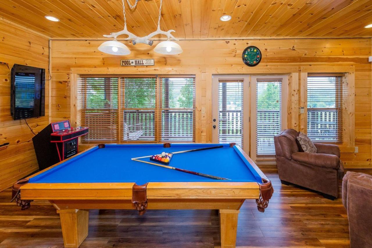 Mountain Creek Lodge Пиджен Фордж Екстериор снимка