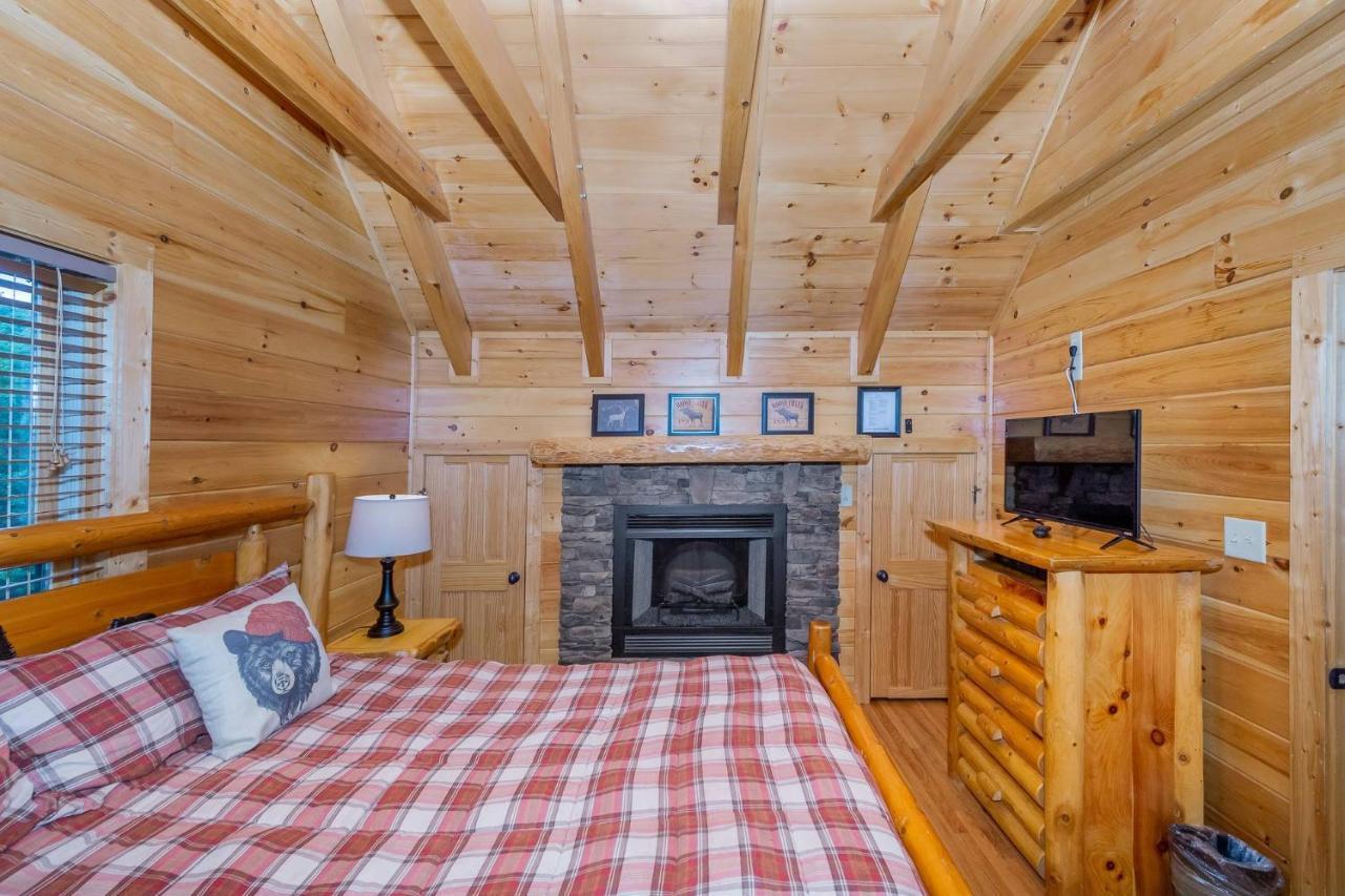 Mountain Creek Lodge Пиджен Фордж Екстериор снимка