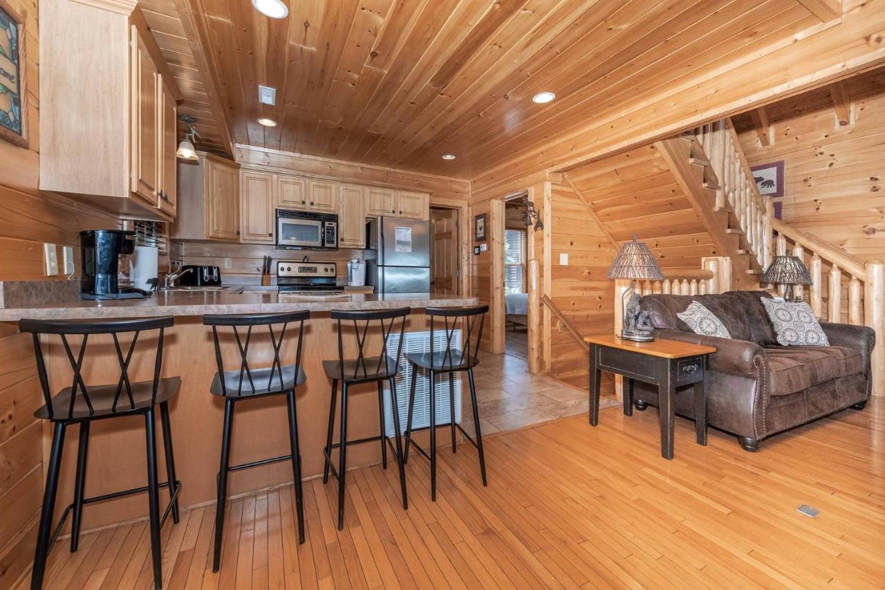 Mountain Creek Lodge Пиджен Фордж Екстериор снимка