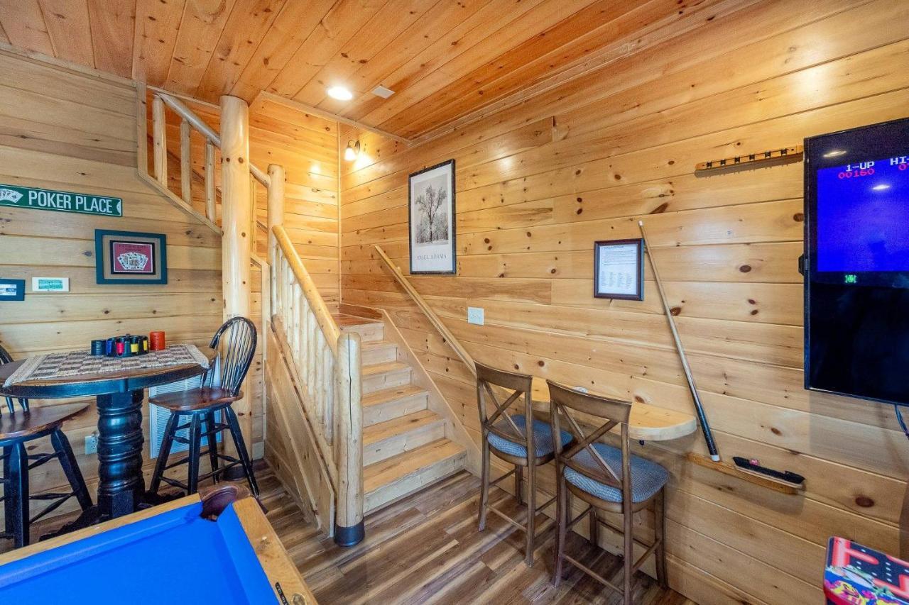 Mountain Creek Lodge Пиджен Фордж Екстериор снимка