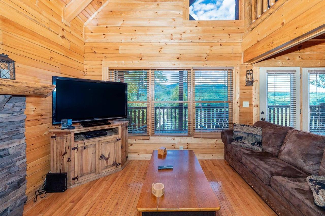 Mountain Creek Lodge Пиджен Фордж Екстериор снимка