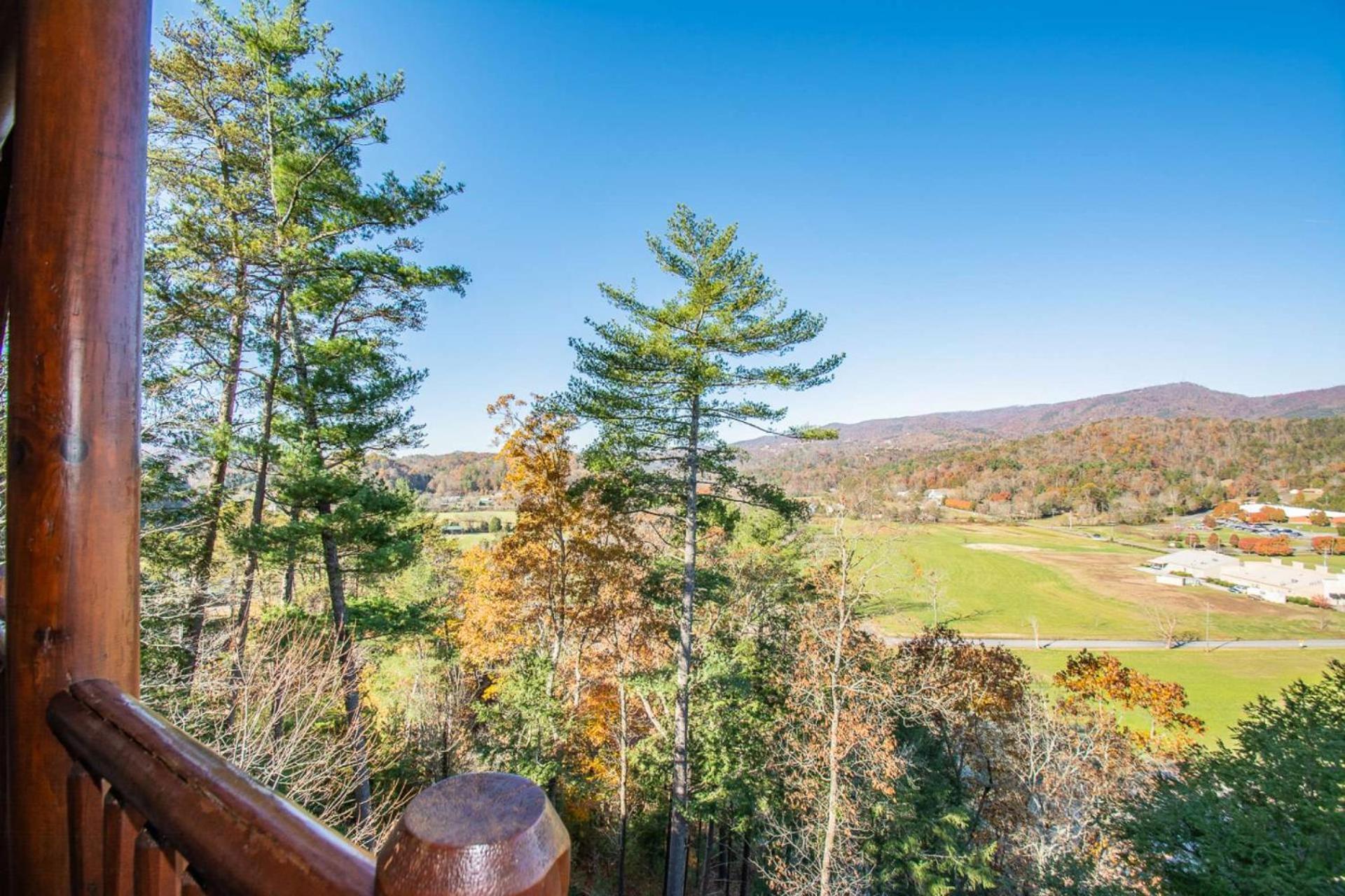 Mountain Creek Lodge Пиджен Фордж Екстериор снимка